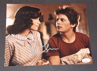 🔥Lea Thompson Signed Autographed 8x10 Back To The Future Lorraine JSA COA 🔥