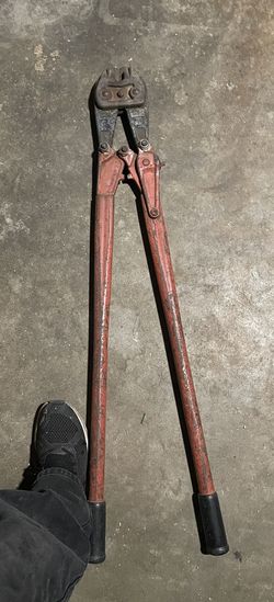 Bolt Cutter Tool