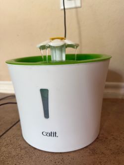 Flower Pet Water Fountain