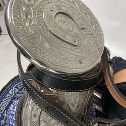 Nuevas monturas charras bordadas con Herrage y fuste plateado