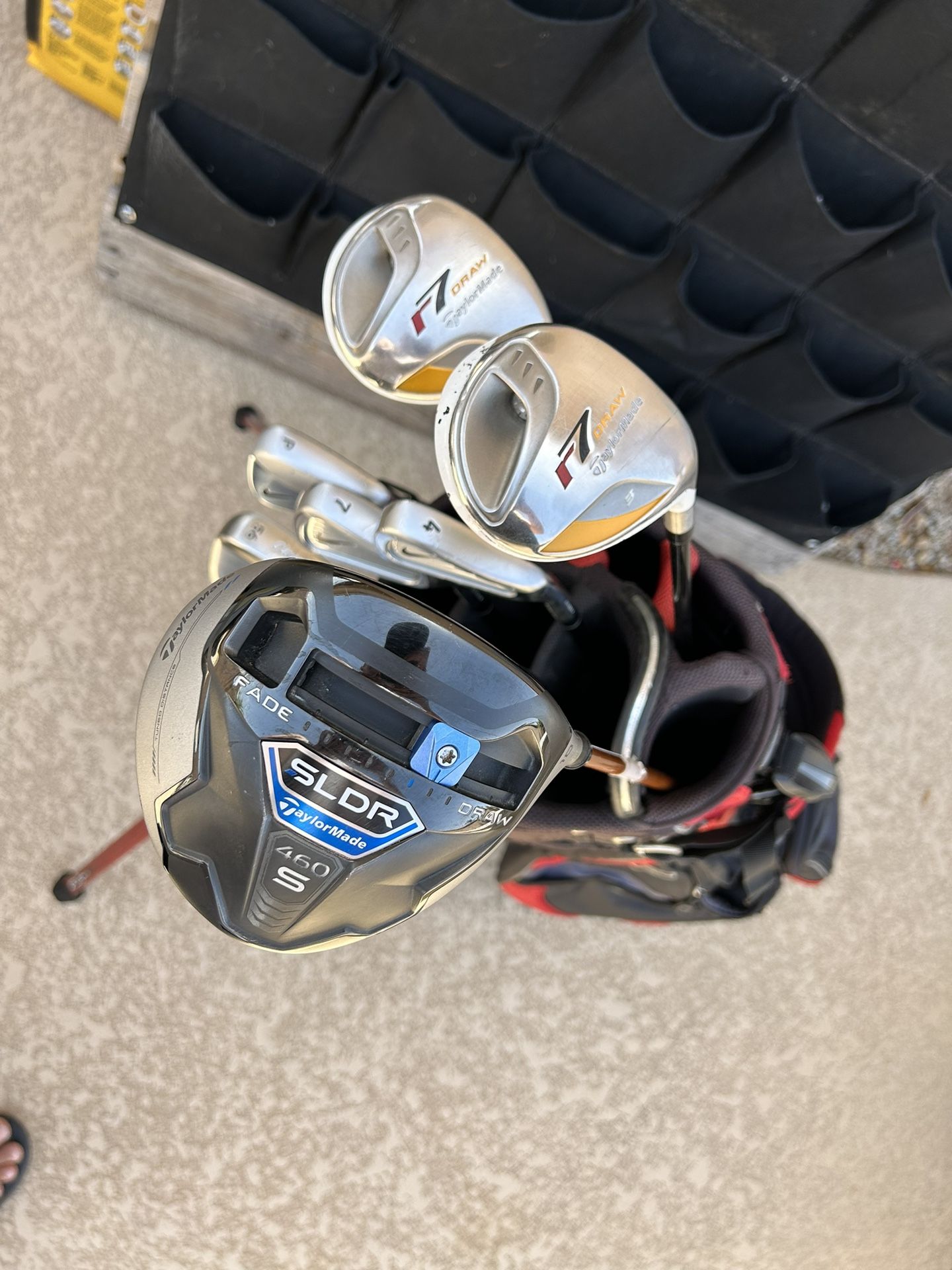 Nike Golf Clubs Set TaylorMade Woods Ogio Stand Bag for Sale in Queen Creek, AZ OfferUp