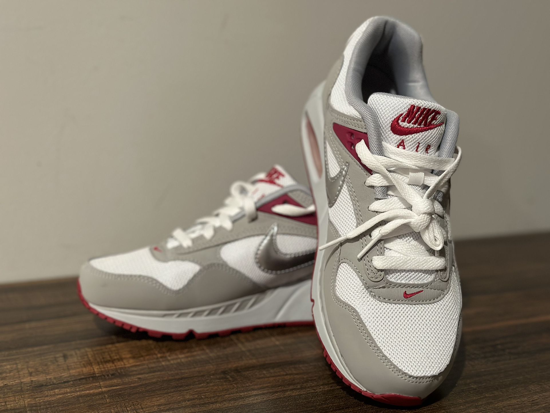 Nike Women’s Air Max Correlate 511417-102 Gray Casual Shoes Sneakers Size 8.5