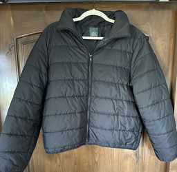 Women’s Black Puffer Jacket,  Size L 