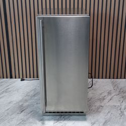 GE 15 Inch Under Counter Panel Ready Ice Maker with 48lbs Daily Production, 26 Lbs. Capacity, Gourmet Clear Ice, LED Lighting (UCC15NJII-D-0150)