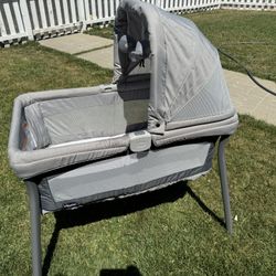 Chicco Bassinet 