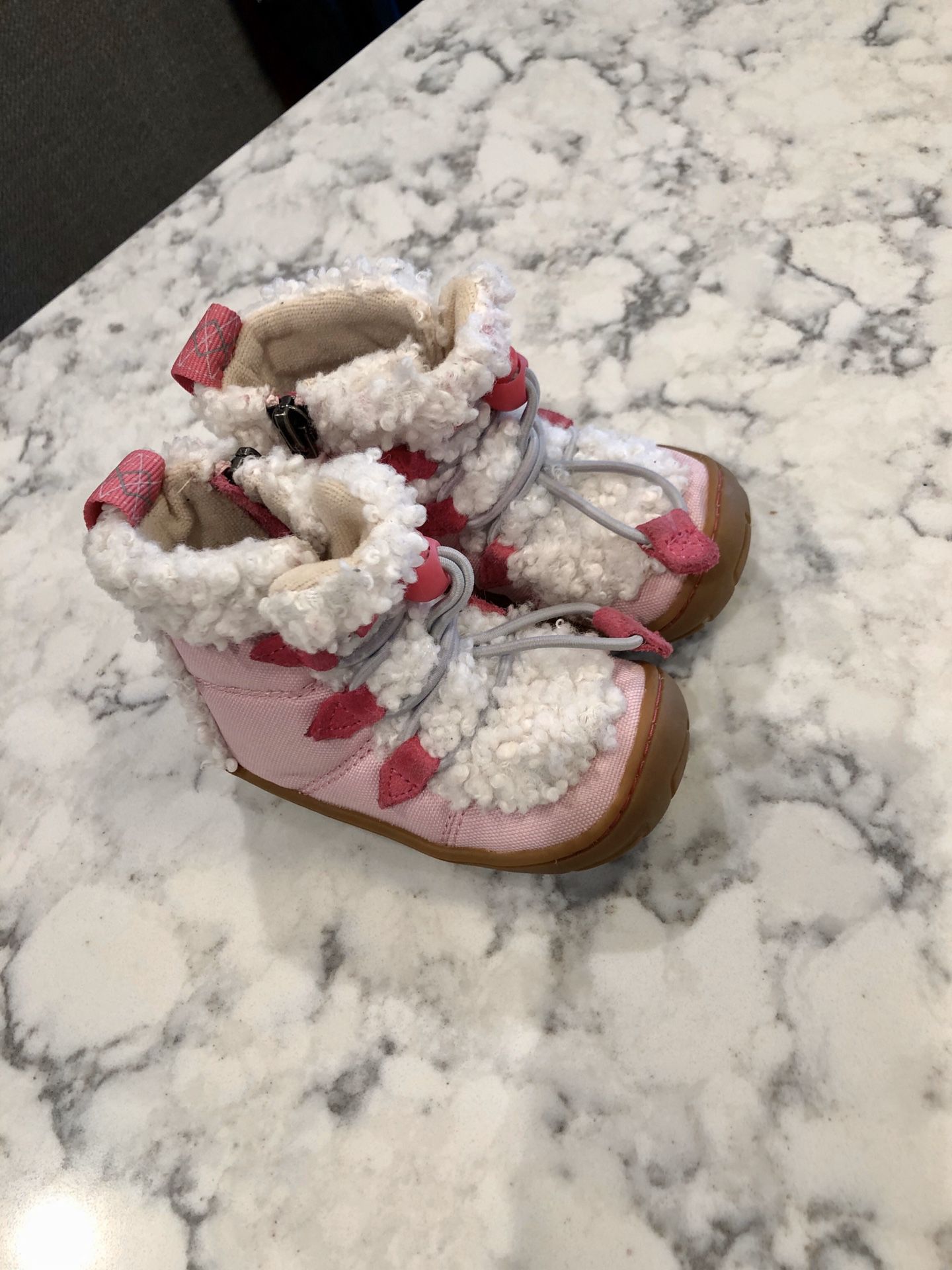 Toddler Uggs “Billie” Boots, Size 5