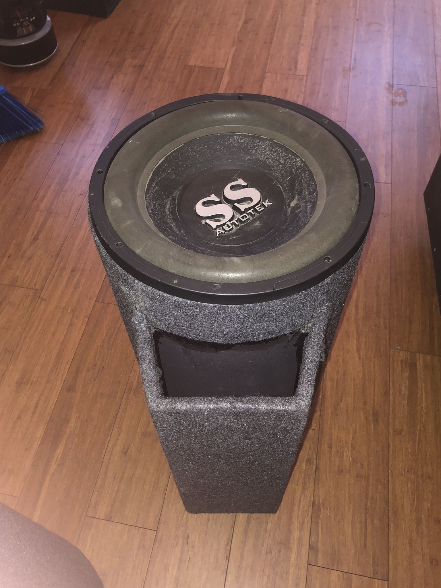 1500 Watts. 12 Inches. SS. AUTOTEK. 2 Ohm