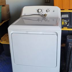 GE dryer lightly used been in storage runs good