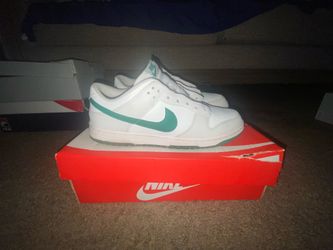 Nike Dunk Low ‘Summit White Malachite’