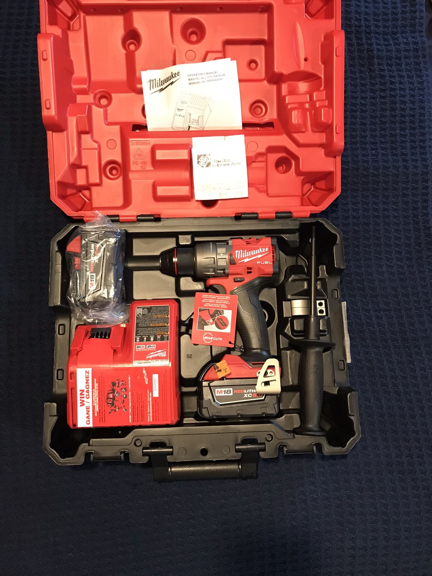 Milwaukee Fuel Hammer Drill Kit Brand New