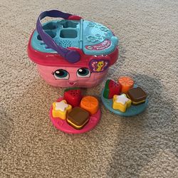 Leap frog Picnic Basket And Accessories 