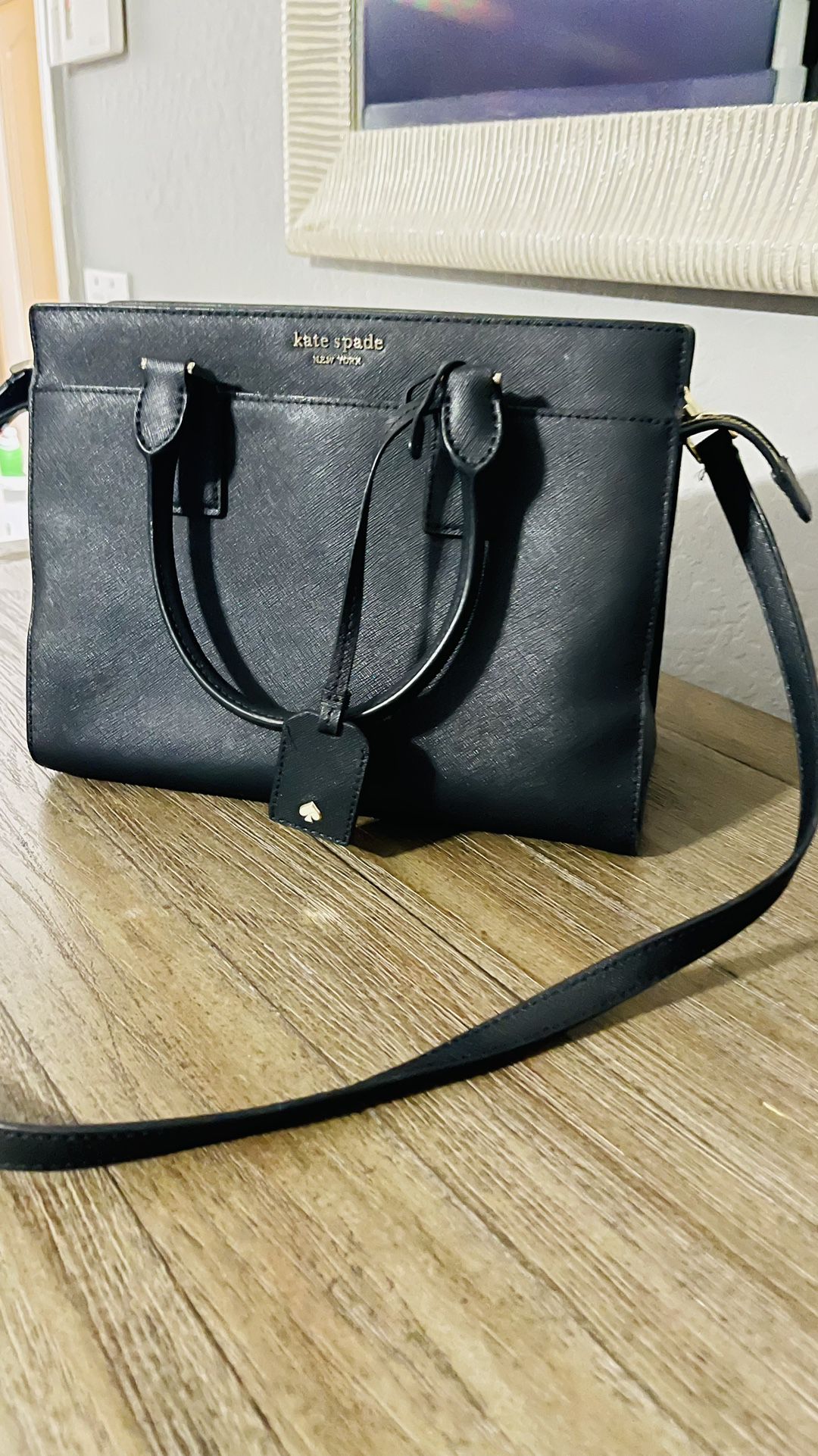Kate Spade Bag for Sale in Tolleson, AZ - OfferUp