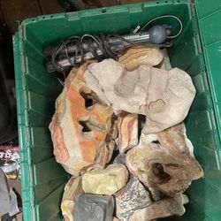 Beautiful rocks with your fish tank