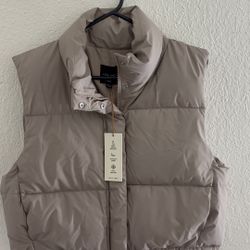 Girls puffer vest 
