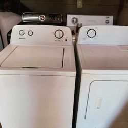 Amana Washer And Dryer Set 