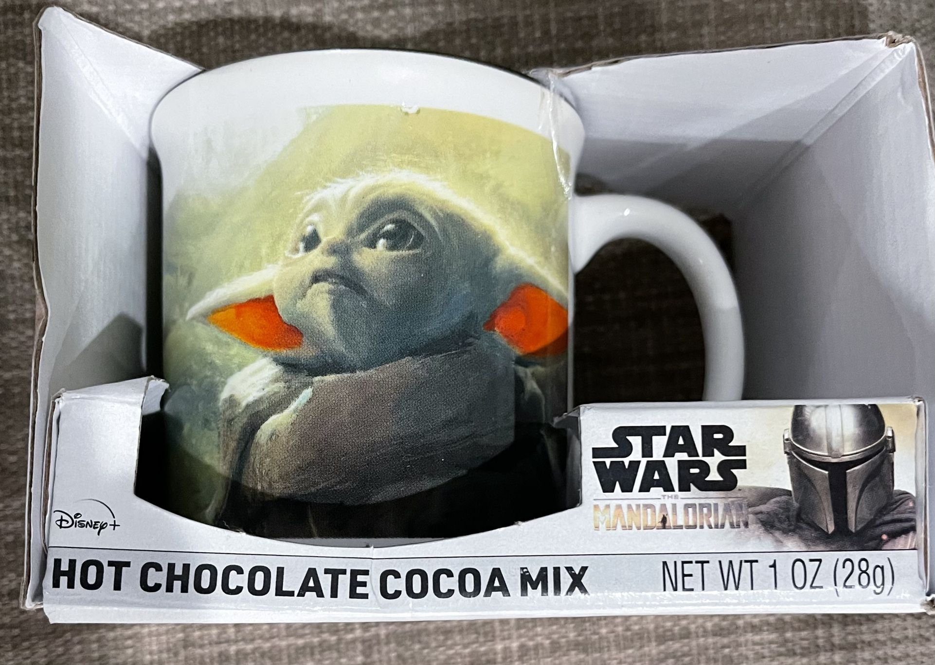 Coffee Mug Cup Star Wars Mandalorian Baby Yoda W/Hot Chocolate Cocoa Mix
