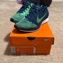 Nike Flyknit Racer - Worn Once - Men’s 9