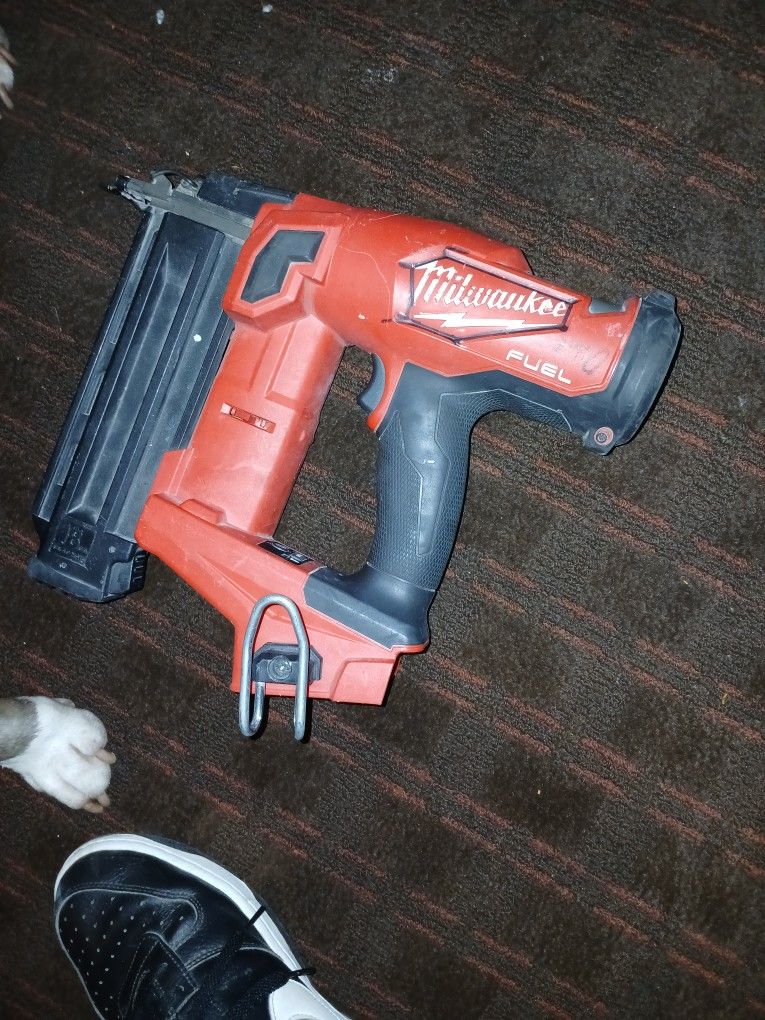 Milwaukee  Nail Gun