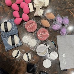 Makeup Sponge & Puff Bundle – NARS, Laura Mercier, Fenty Beauty & More