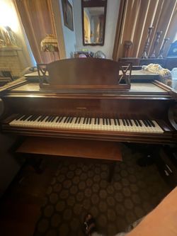 Grand piano