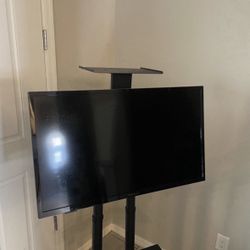 Rolling TV Stand w/ Wheels + 32” TV $150