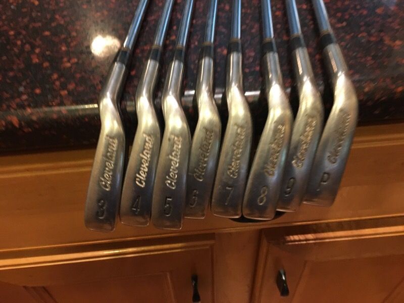 Cleveland action tour action 5 ta5 golf clubs set 3-pw