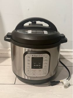 Instant Pot Duo 80 V2 8-Quart Electric Pressure Cooker
