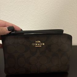 Large Coach Wristlet