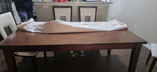 Comedor ."no es alto" mide 70×42