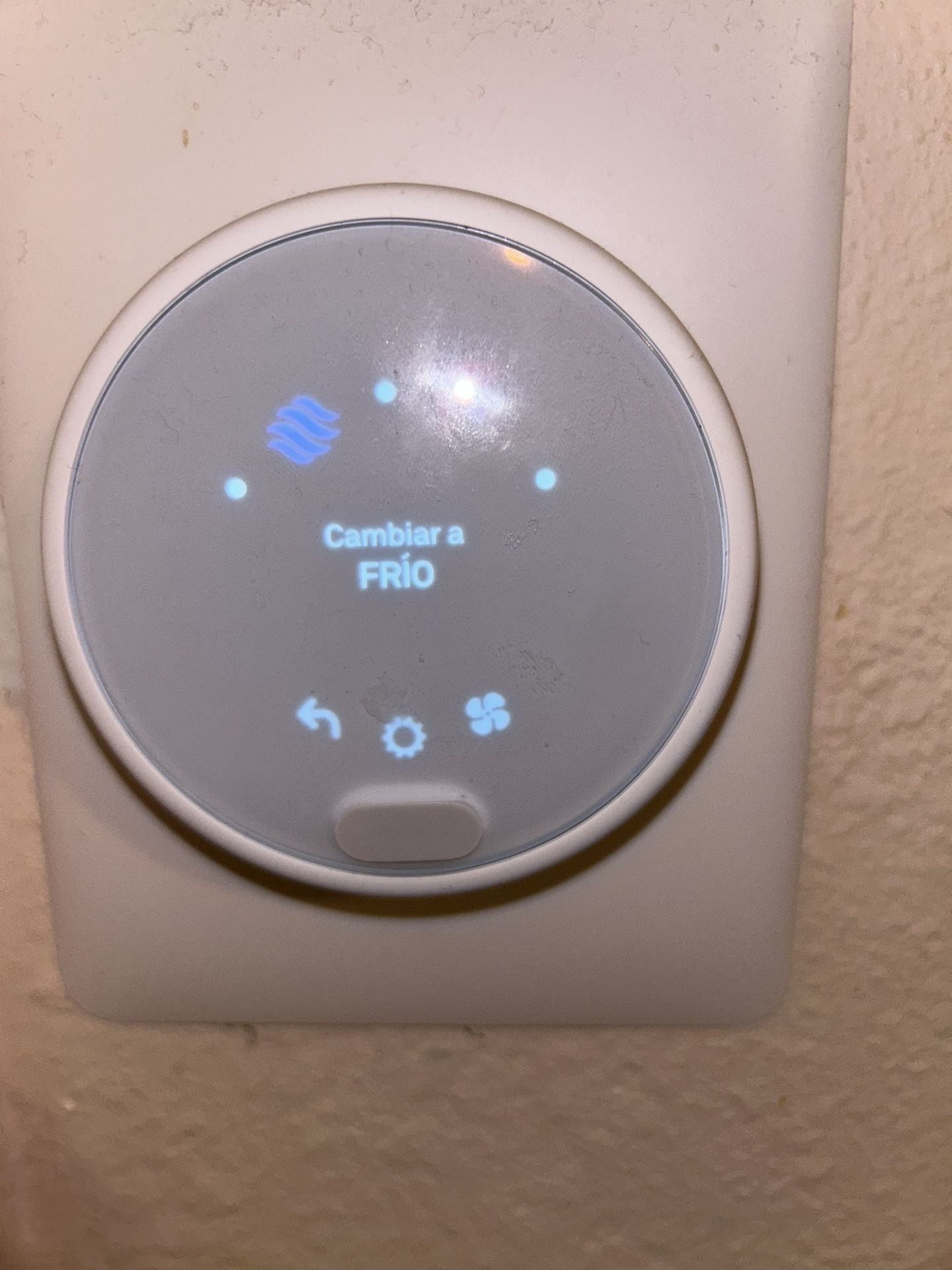 Nest e Thermostat