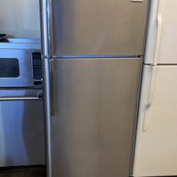Frigidaire Pro Top Freezer Refrigerator Apartment Size Stainless Steel 