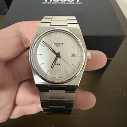 Tissot PRX Quartz 40 mm.