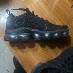 Nike Women’s Size 8