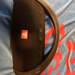 JBL speaker Bluetooth