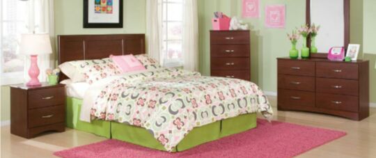 New Bedroom Suite With warranty
