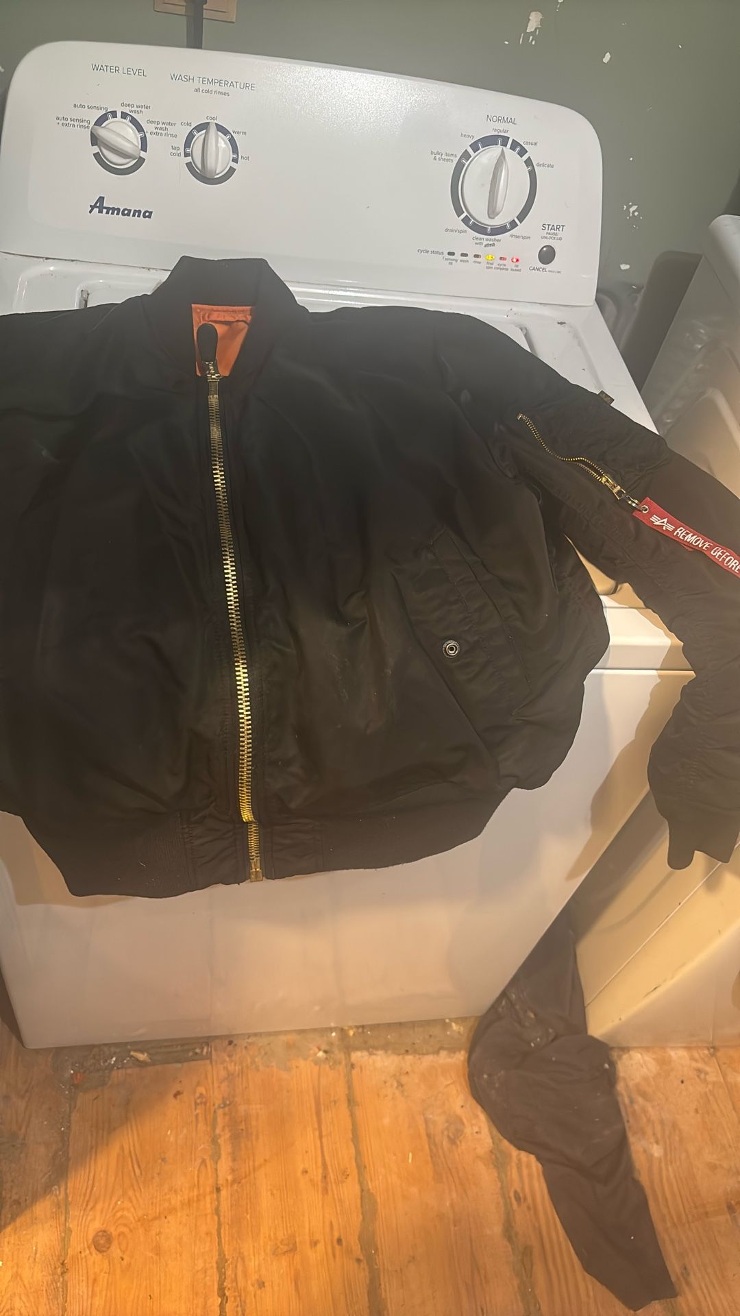 Bomber jacket