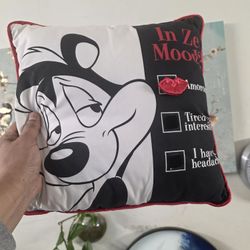 PEPE’ LE PEW “IN ZE MOOD”? PILLOW AMOROUS/TIRED/HAVE A HEADACHE WARNER BROS.