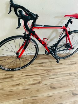 Fuji bike