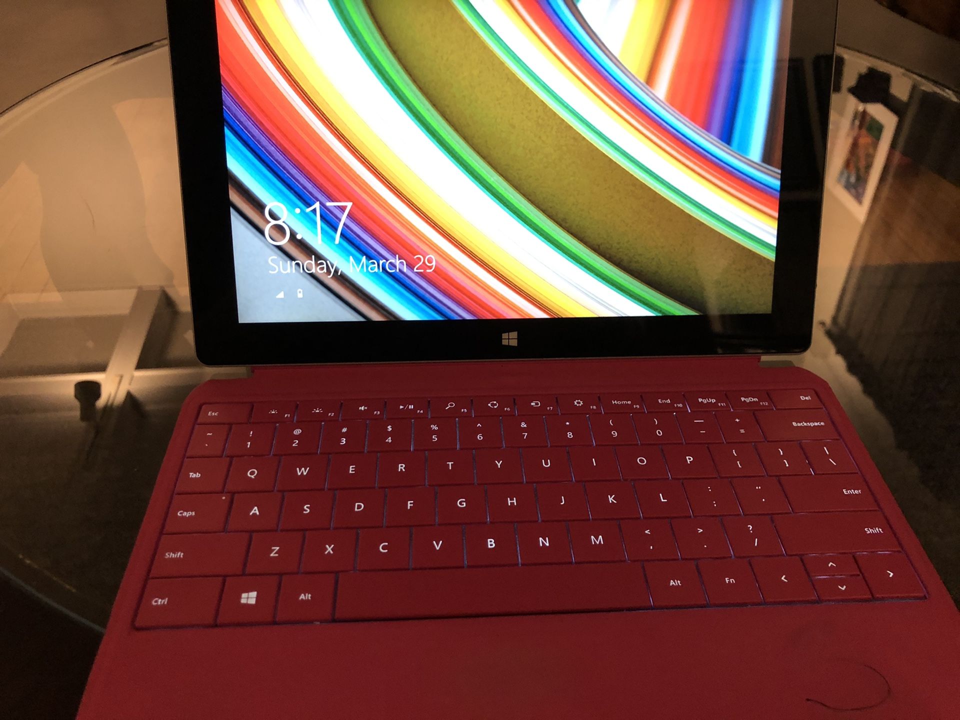 Microsoft Surface RT. Full Microsoft Office Installed. Perfect for Student. Fully Functional. Not locked.