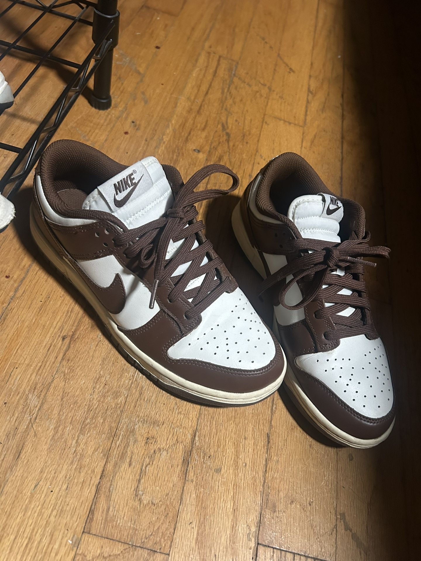 NIKE Dunks Size 7.5 women