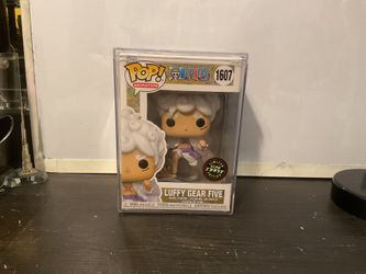 Funko Pop! One Piece Luffy Gear Five CHASE Glow #1607 with POP Protector