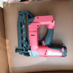 New Milwaukee M18 FUEL finish Nailer