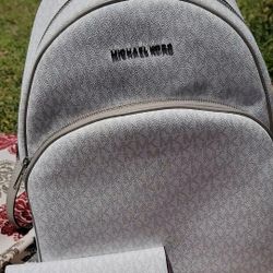 NEW! Michael Kors Abbey Jet Set Large Canvas Leather Backpack & Wallet