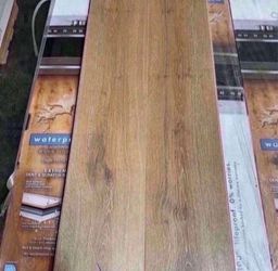 Eagle Plains Oak 14 mm T × 7.6 in. W Waterproof Laminate Wood Flooring