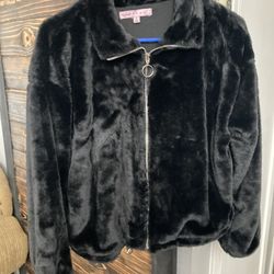 Woman’s Jacket Size Small 
