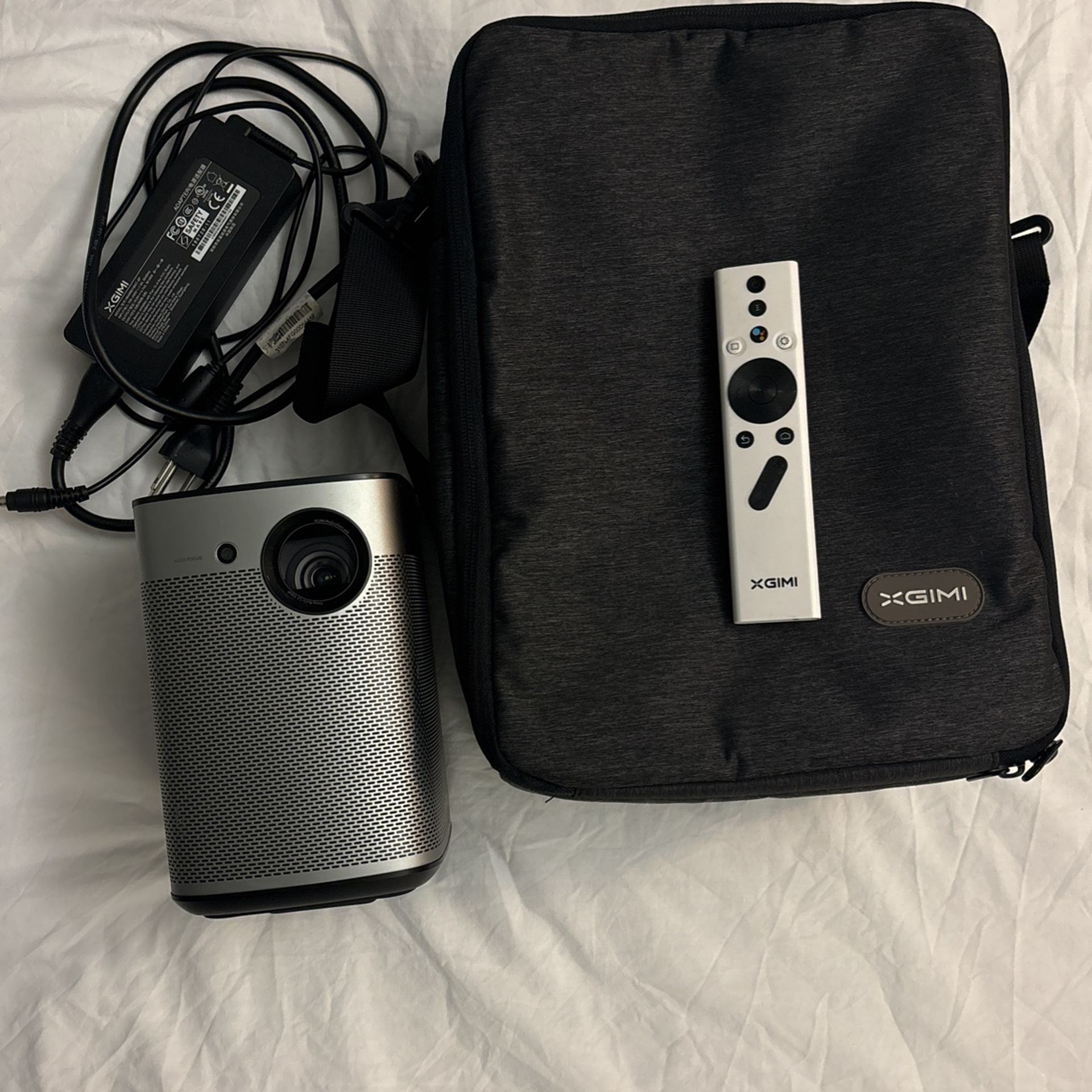 Xgimi Halo Portable projector