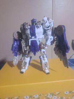 Transformers Legacy Tigerhawk