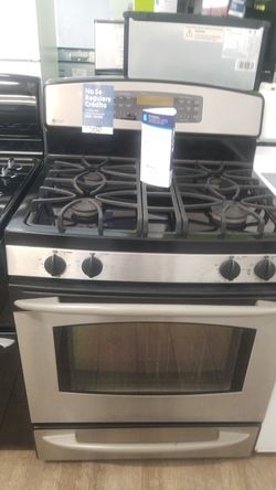 Gas stove