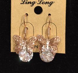 14K plates gold earrings, very cute!!!! Front and back are identical💕💕