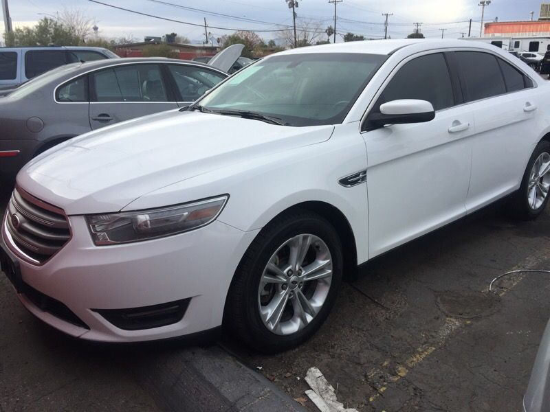 2014 Ford Taurus